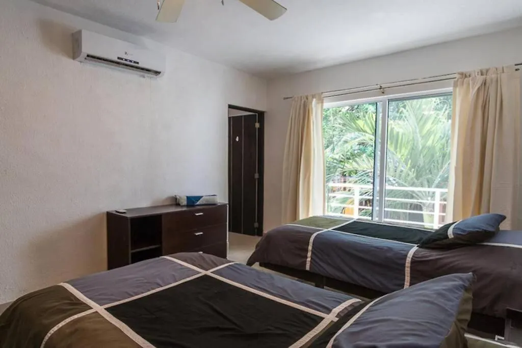 Poolside tranquil apartment in Playa del Carmen 0*,