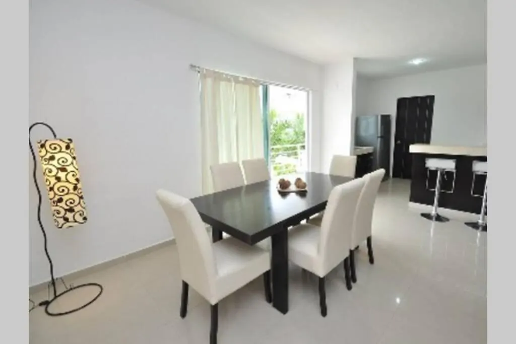 Poolside Tranquil Apartment In Playa Del Carmen Mexico